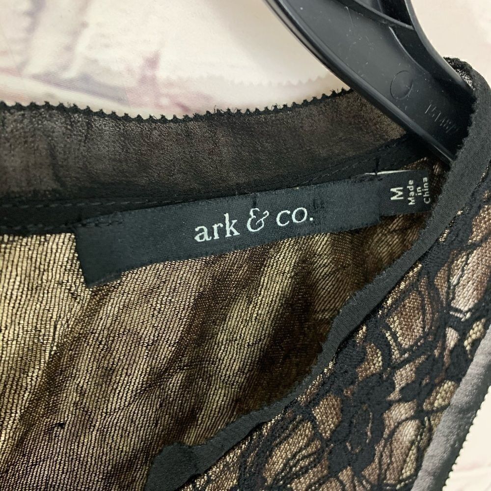 Ark & Co medium dress‎ - Picture 3 of 7